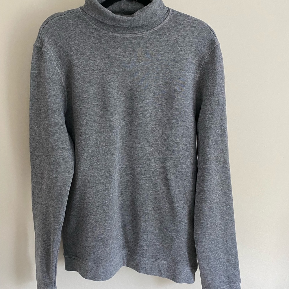 H&M Turtleneck Sweater M